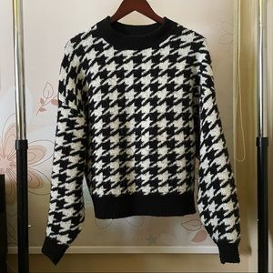H&M Black and White Sweater